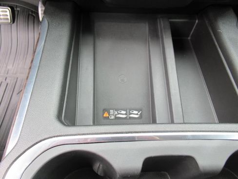 Used 2023 GMC Sierra 2500 Denali w/ Denali Ultimate Package image 28