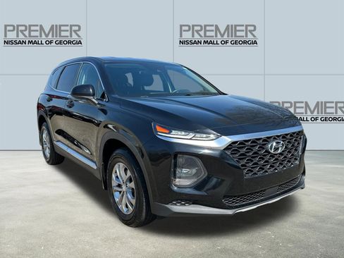 Used 2020 Hyundai Santa Fe SE FWD image 3