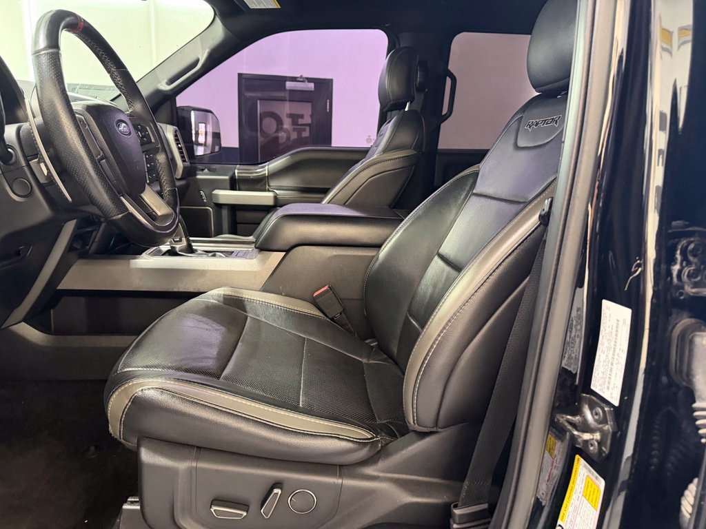 Used 2018 Ford F150 Raptor w/ Equipment Group 802A Luxury AWD/4WD image 18