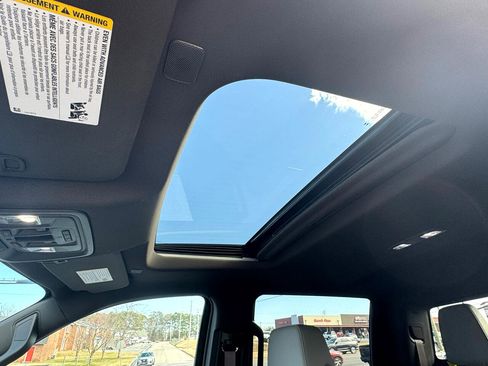 Used 2024 Chevrolet Silverado 1500 LTZ w/ LTZ Premium Package image 24