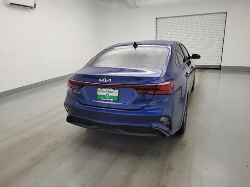 Used 2024 Kia Forte LXS w/ LXS Technology Package FWD image 7