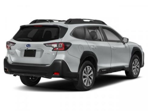 Used 2023 Subaru Outback Premium image 2