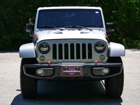 Used 2016 Jeep Wrangler Unlimited Rubicon AWD/4WD image 5