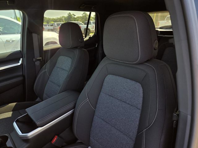 New 2027 GMC Terrain Elevation w/ Black Edition FWD image 23