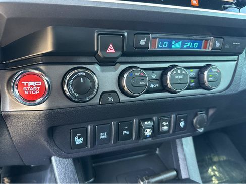 Used 2019 Toyota Tacoma TRD Pro AWD/4WD image 25