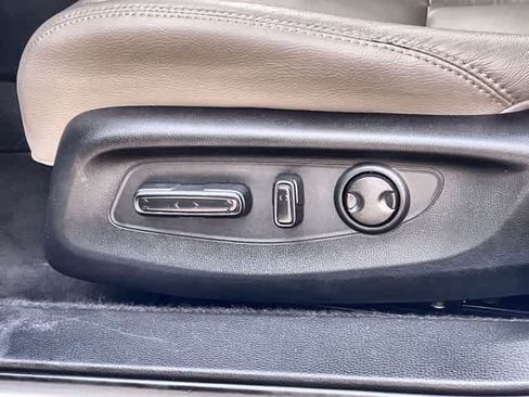 Used 2023 Honda Accord EX image 31