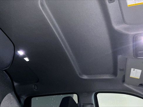 Used 2024 GMC Sierra 1500 Elevation image 24