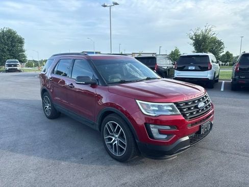 Used 2017 Ford Explorer Sport w/ Equipment Group 401A AWD/4WD image 1