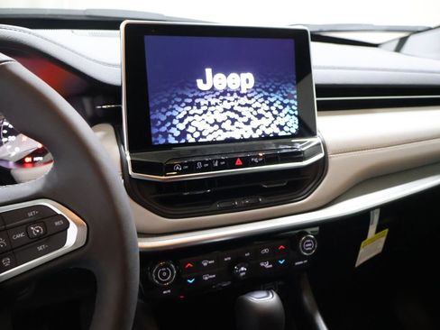 New 2026 Jeep Compass Limited image 22