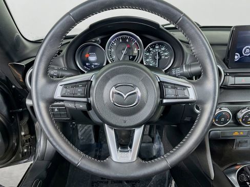 Used 2022 MAZDA MX-5 Miata Grand Touring RWD image 13
