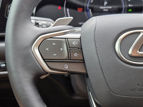 Used 2024 Lexus NX 350h AWD image 35