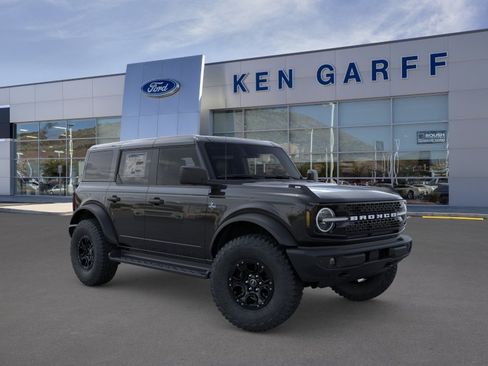 New 2026 Ford Bronco Outer Banks w/ Sasquatch Package AWD/4WD image 8