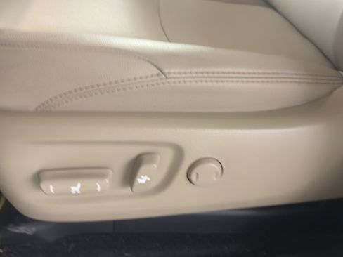 Used 2024 Toyota 4Runner SR5 Premium image 12