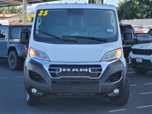 Used 2025 RAM ProMaster 2500 w/ U-Haul Equipment Group FWD image 2