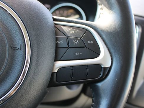 Used 2018 Jeep Compass Latitude w/ Popular Equipment Group image 33