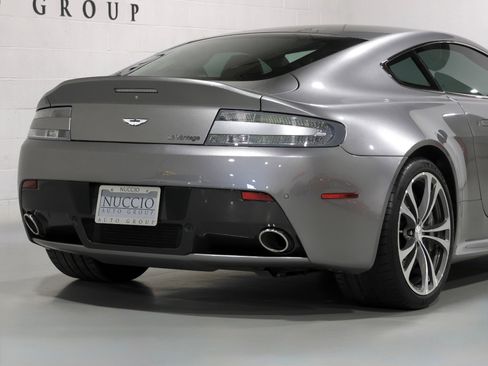 Used 2012 Aston Martin V12 Vantage Coupe image 46