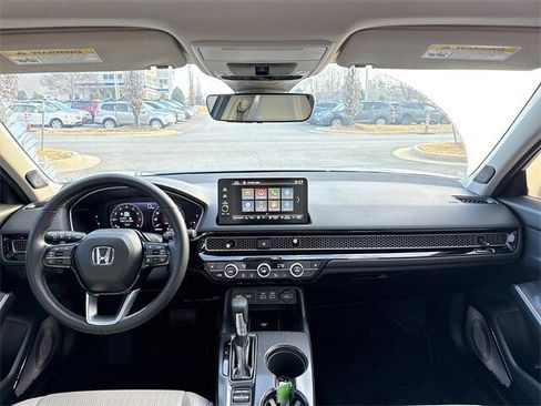 Used 2024 Honda Civic Touring image 21