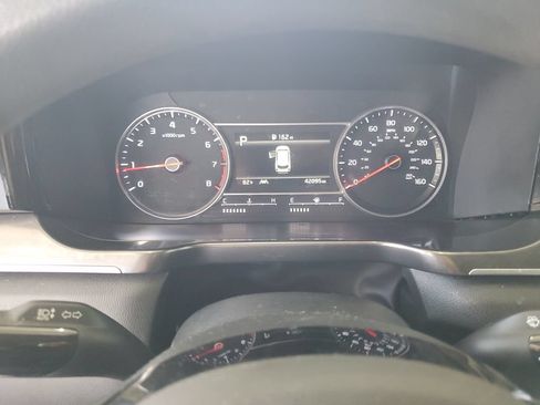 Certified 2023 Kia Sorento LX FWD image 27
