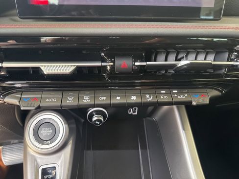 Used 2024 Dodge Hornet R/T image 15