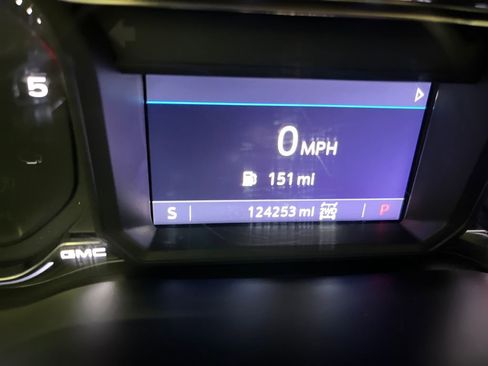 Used 2022 GMC Sierra 2500 AT4 w/ Gooseneck/5TH Wheel Package image 39