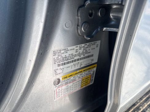 Used 2021 Ford Expedition Max Limited image 13