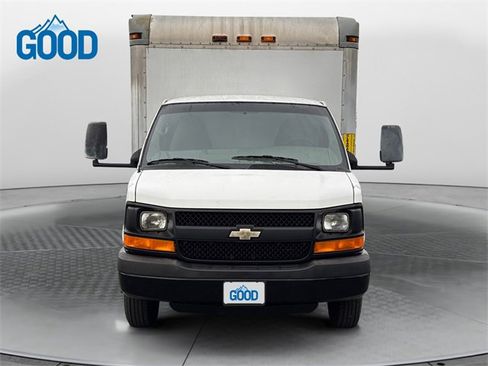 Used 2012 Chevrolet Express 3500 image 8