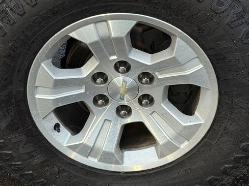 Used 2017 Chevrolet Silverado 1500 LT w/ All Star Edition image 12