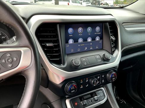 Used 2021 GMC Acadia SLT w/ Elevation Edition image 6