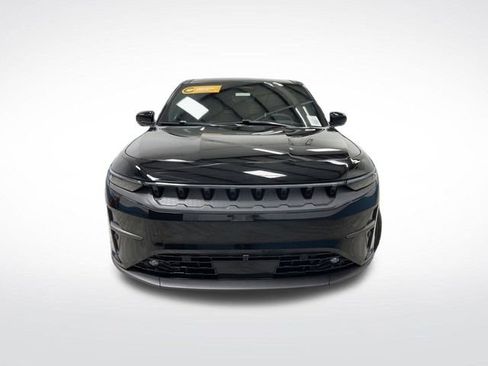 Used 2024 Jeep Wagoneer Launch Edition image 12