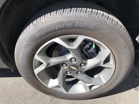 Used 2024 Chevrolet Trax LT w/ Driver Confidence Package image 14