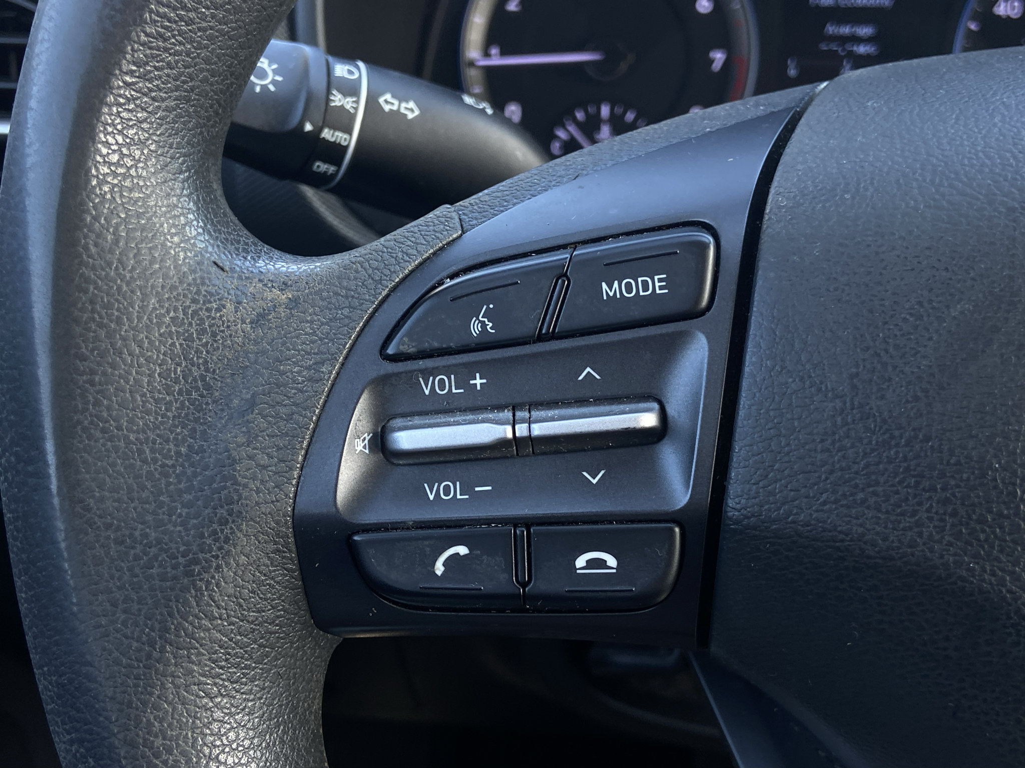 Used 2021 Hyundai Kona SE AWD/4WD image 16