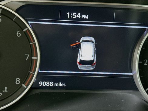 Used 2025 Nissan Rogue S FWD image 18