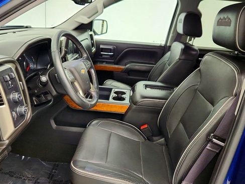 Used 2017 Chevrolet Silverado 1500 High Country image 24