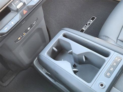 New 2026 Kia EV9 Wind image 16