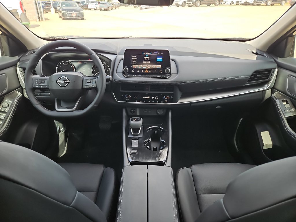 New 2026 Nissan Rogue Dark Armor FWD image 19