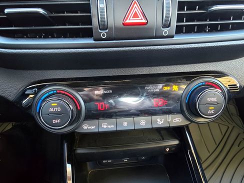 Used 2022 Kia Forte GT image 63