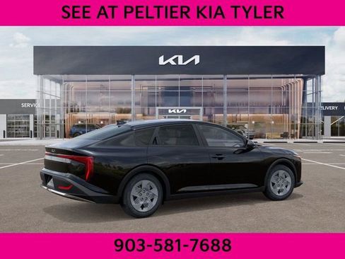 New 2025 Kia K4 LX image 6