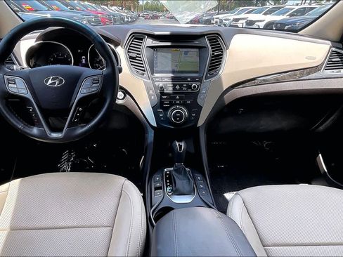 Used 2017 Hyundai Santa Fe Sport w/ 2.0T Ultimate Tech Package 05 AWD/4WD image 15