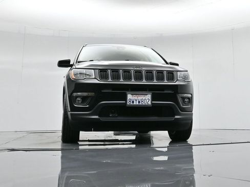 Used 2021 Jeep Compass Latitude image 48