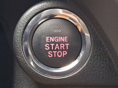 Used 2024 Subaru Crosstrek 2.0i Premium image 27