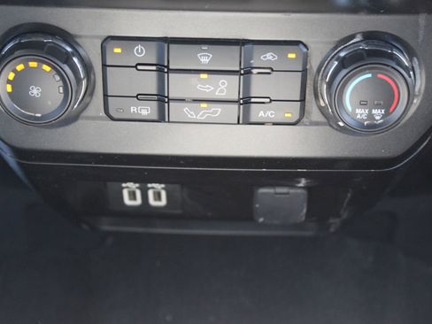 Used 2020 Ford F150 XLT w/ Equipment Group 301A Mid AWD/4WD image 34