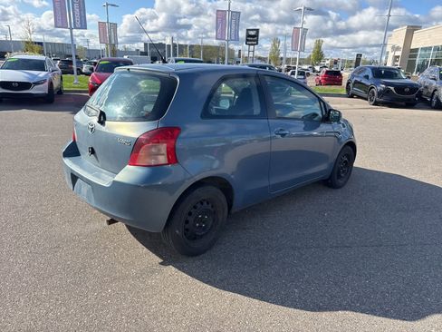 Used 2008 Toyota Yaris 2-Door Hatchback FWD image 5