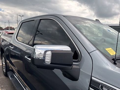 Used 2020 GMC Sierra 1500 SLT w/ SLT Premium Package RWD image 8