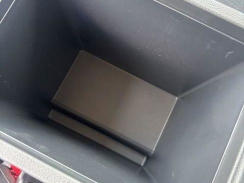 Used 2025 Nissan Sentra SV w/ All-Weather Package image 16