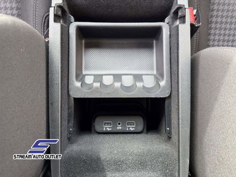 Used 2023 Dodge Charger GT image 26