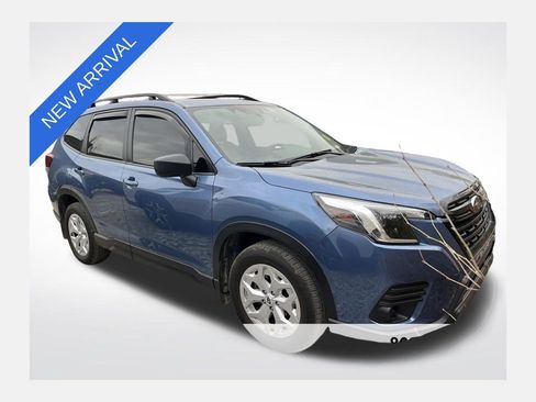 Used 2023 Subaru Forester image 1