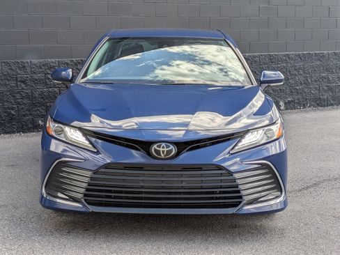 Used 2023 Toyota Camry XLE w/ Cold Weather Package AWD/4WD image 2