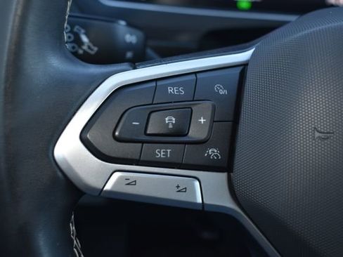 Used 2023 Volkswagen Tiguan SE FWD image 22