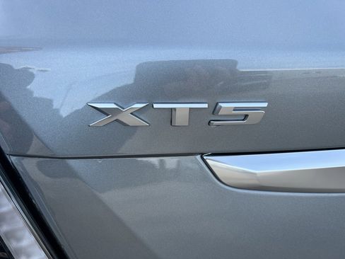 New 2026 Cadillac XT5 Sportv w/ LPO, Floor Liner Package image 15