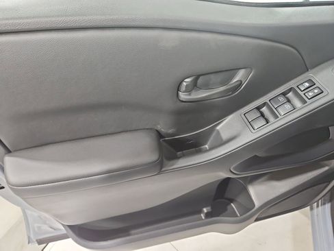 New 2026 Nissan Frontier SV AWD/4WD image 10